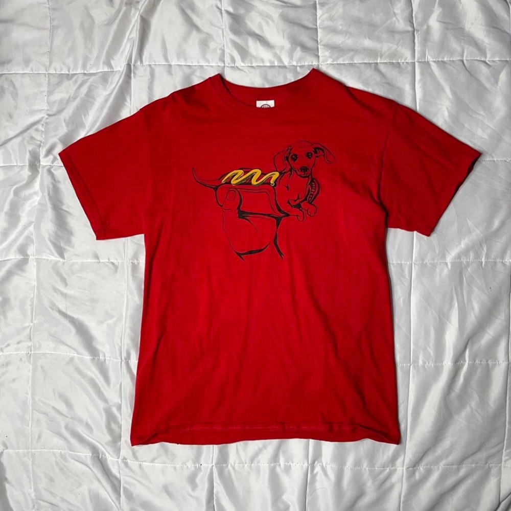 HOTDOG-DOG GRAPHIC T-SHIRT - RED